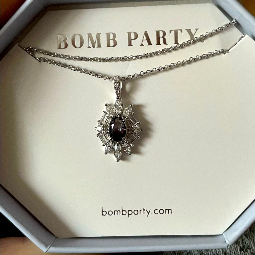 Vintage Bomb Party RBP3701 OG Chase Your Dreams Necklace